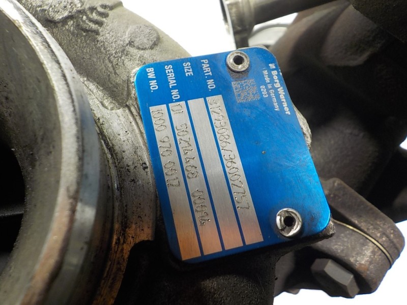 Recambio de turbocompresor para volvo xc60 momentum awd referencia OEM IAM  31293086 