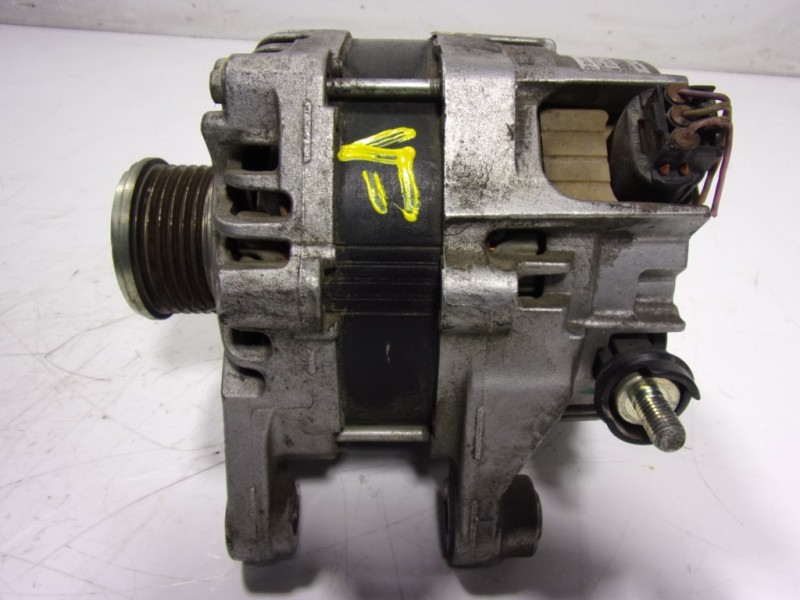 Recambio de alternador para mazda cx-5 2.2 turbodiesel cat referencia OEM IAM  A2TX9181 