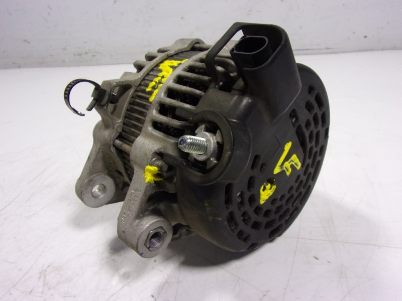 Recambio de alternador para hyundai ix35 classic 2wd referencia OEM IAM  373002A900 