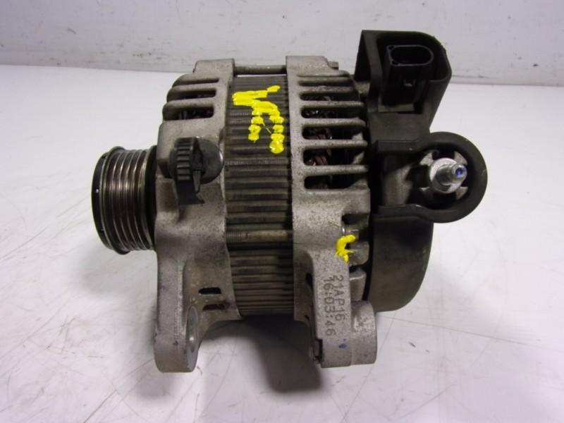 Recambio de alternador para hyundai ix35 classic 2wd referencia OEM IAM  373002A900 