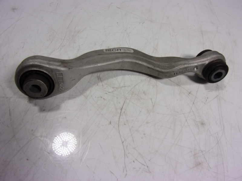 Recambio de brazo suspension superior trasero derecho para bmw ix3 referencia OEM IAM 33306890008  