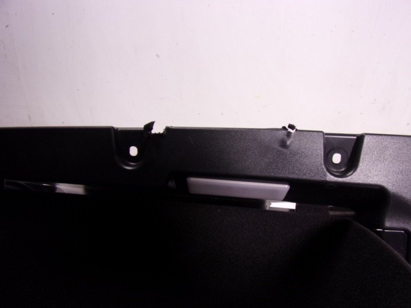 Recambio de guantera para bmw ix3 referencia OEM IAM 51167943895 51459379219 