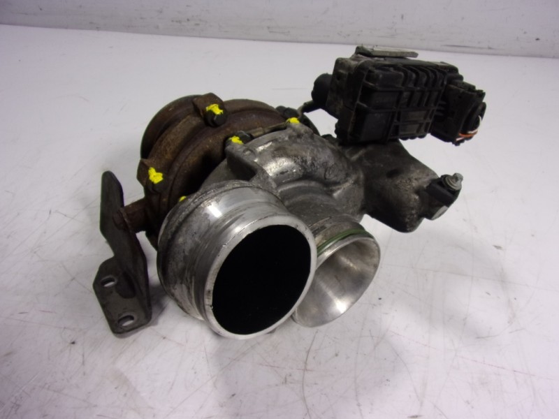 Recambio de turbocompresor para bmw x5 (e70) xdrive30d referencia OEM IAM  7799759G 