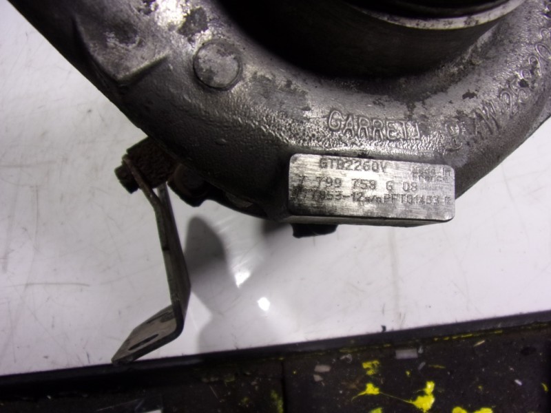 Recambio de turbocompresor para bmw x5 (e70) xdrive30d referencia OEM IAM  7799759G 