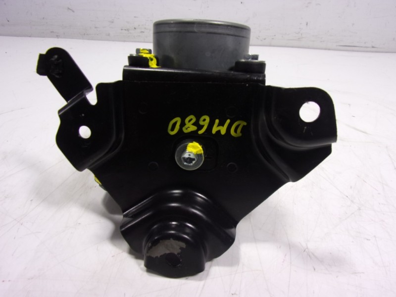 Recambio de abs para toyota hilux (3b/3c/3d) gr sport referencia OEM IAM 4405071N10  