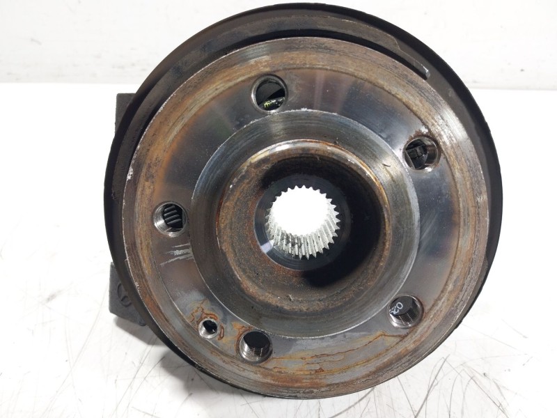 Recambio de mangueta trasera derecha para mercedes-benz vito kasten 2.1 cdi cat referencia OEM IAM   