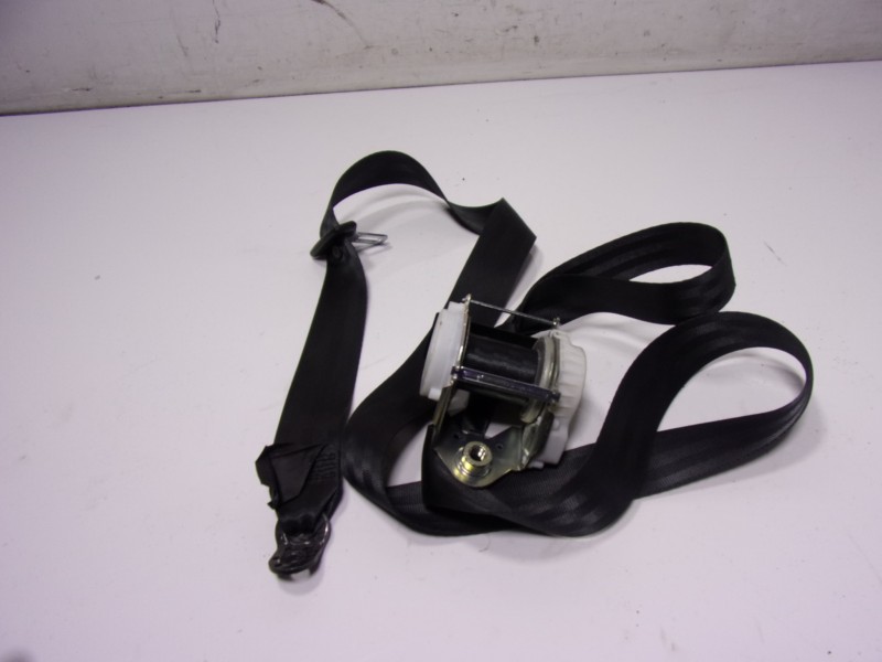 Recambio de cinturon seguridad trasero derecho para seat ibiza (6p1) 1.4 tdi referencia OEM IAM  6J0857805A 