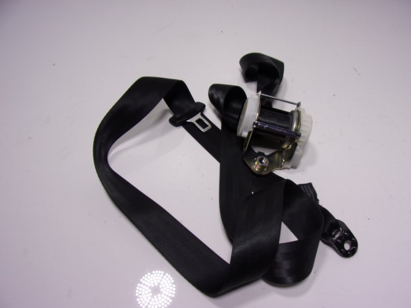 Recambio de cinturon seguridad trasero izquierdo para seat ibiza (6p1) 1.4 tdi referencia OEM IAM  6J0857805A 