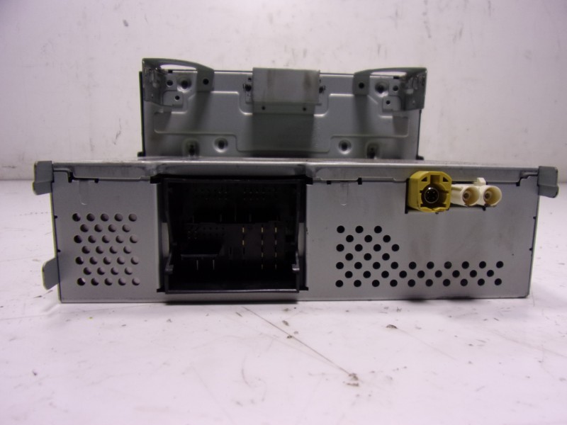 Recambio de sistema audio / radio cd para seat ibiza (6p1) 1.4 tdi referencia OEM IAM  5F0035888C 
