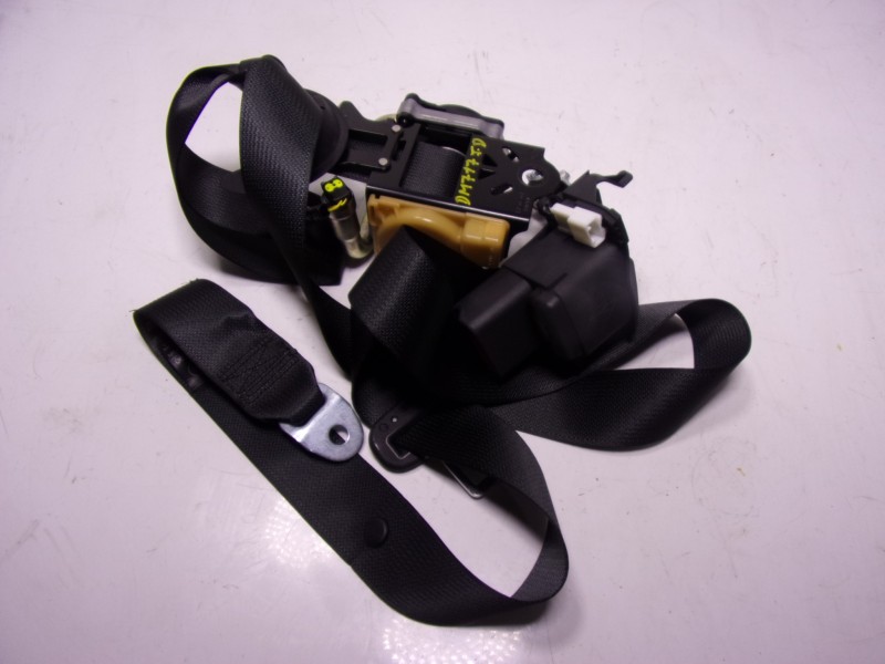 Recambio de cinturon seguridad trasero derecho para toyota corolla hybrid referencia OEM IAM 7338002110C0 50AGQ5V1KF 