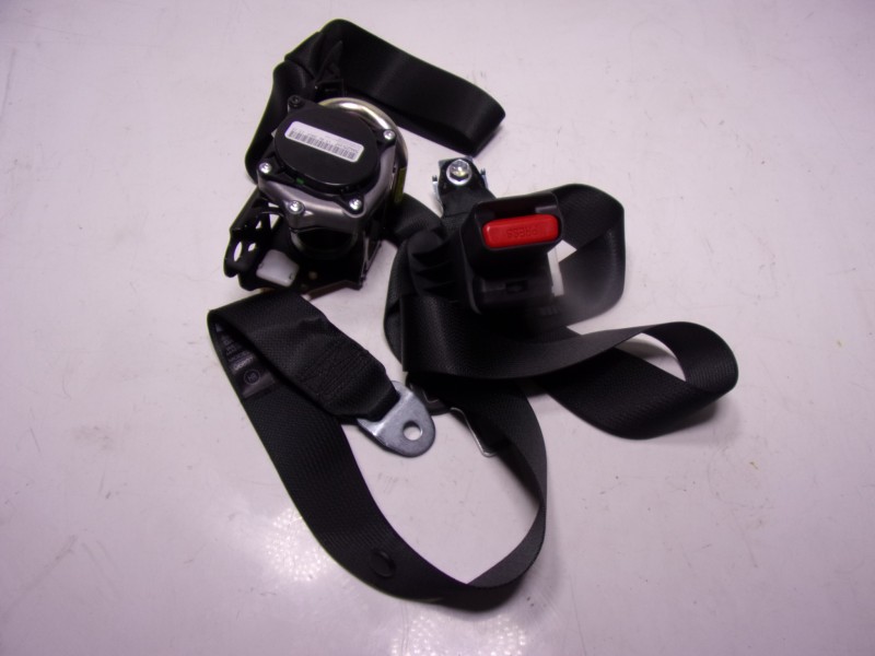 Recambio de cinturon seguridad trasero derecho para toyota corolla hybrid referencia OEM IAM 7338002110C0 50AGQ5V1KF 