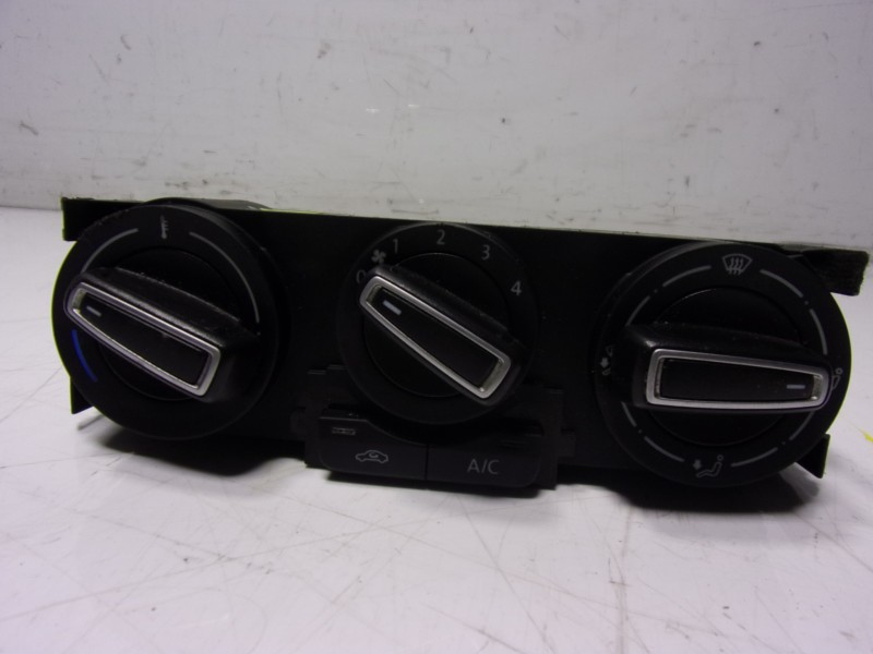Recambio de mando calefaccion / aire acondicionado para volkswagen polo (6c1) 1.2 tsi referencia OEM IAM 6C0820045A 6C0820045A 