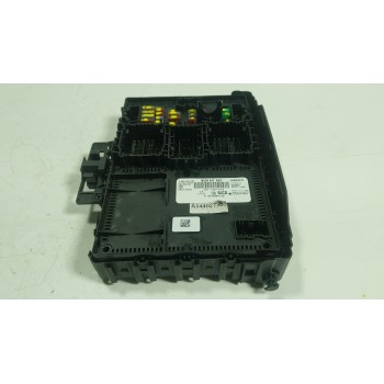 CAJA RELES / FUSIBLES 2632903 NU5T15604BJCD 