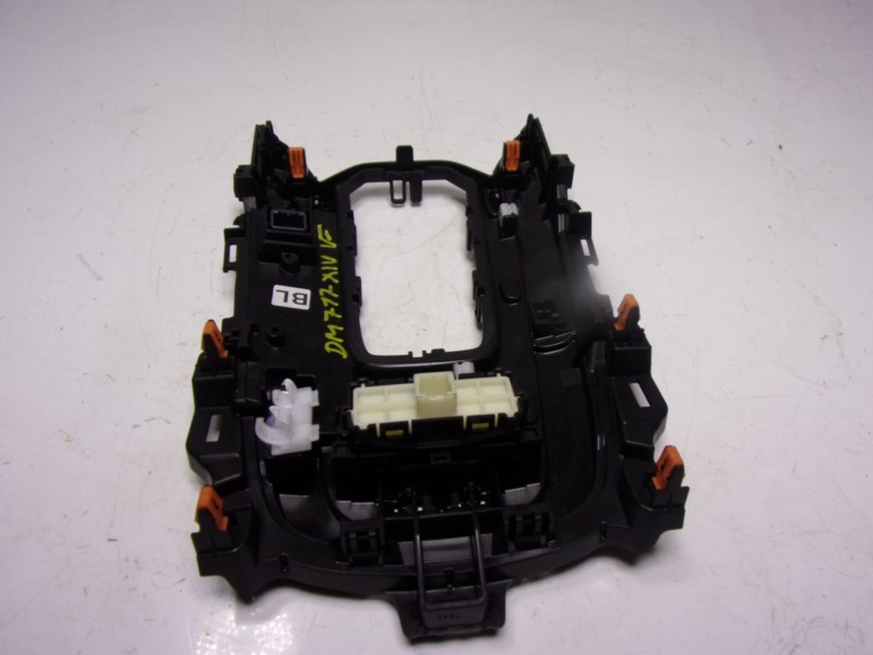 Recambio de modulo electronico para toyota corolla hybrid referencia OEM IAM 3597002320C0 76P549 