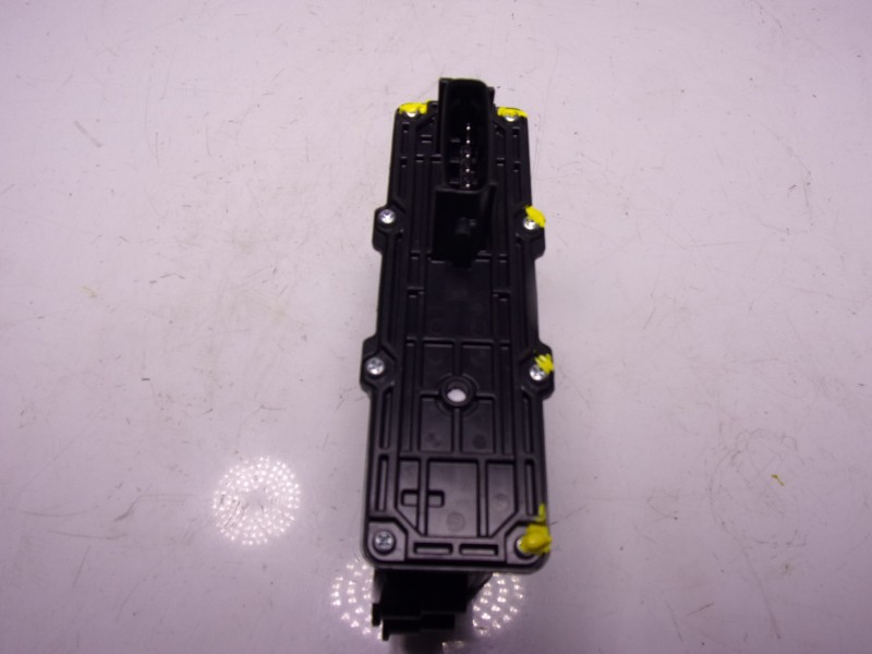 Recambio de modulo electronico para toyota corolla hybrid referencia OEM IAM 8968002010 8968002010 