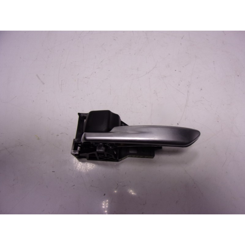 Recambio de maneta interior trasera izquierda para toyota corolla hybrid referencia OEM IAM 6920602360C1 6927402190 