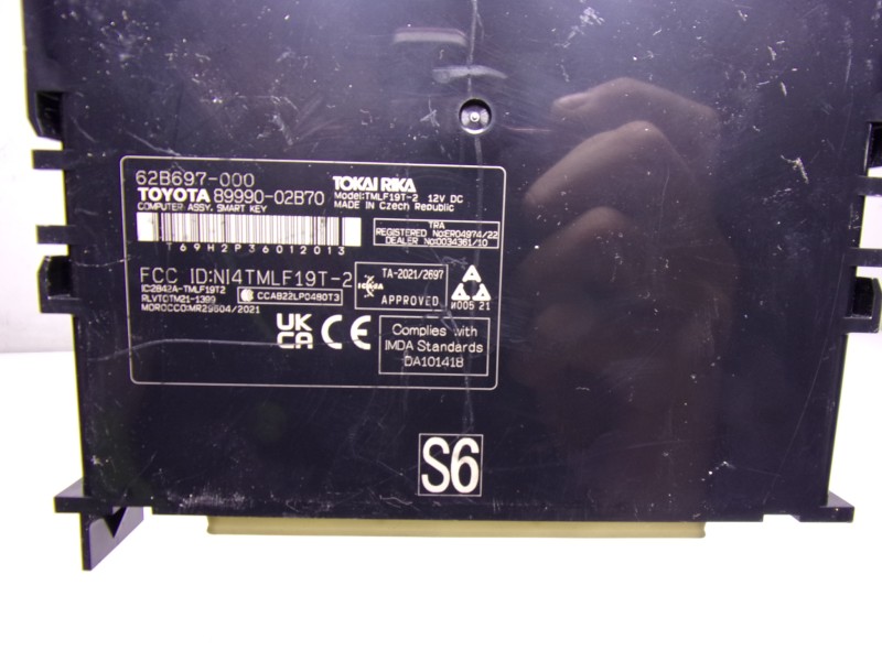 Recambio de modulo electronico para toyota corolla hybrid referencia OEM IAM 8999002B70 62B697000 