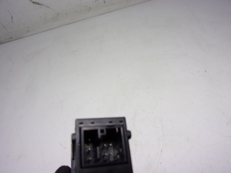 Recambio de modulo electronico para toyota corolla hybrid referencia OEM IAM 8619002110 8619002110 