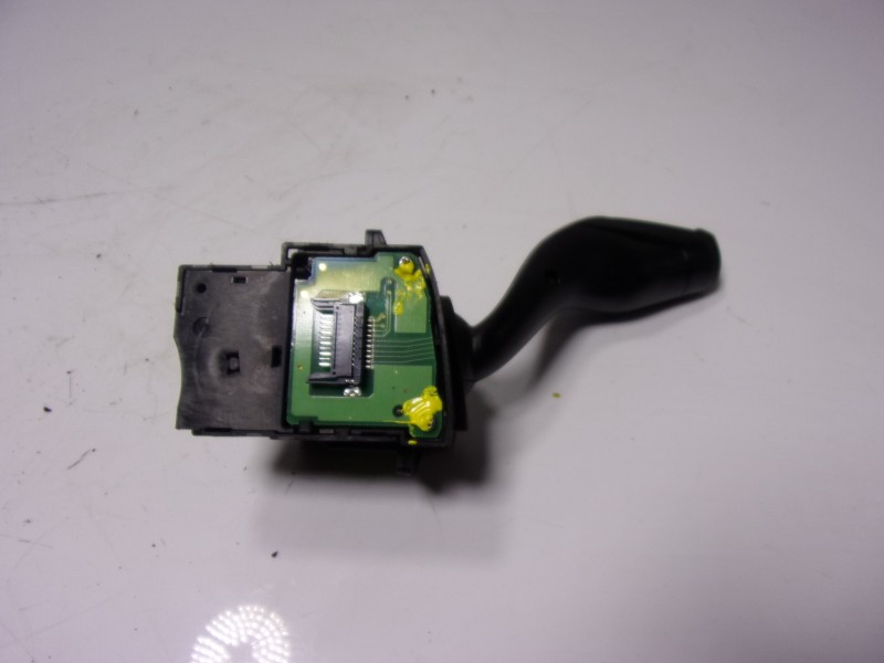 Recambio de mando intermitentes para ford c-max 1.6 tdci cat referencia OEM IAM 1883869 AV6T13335 