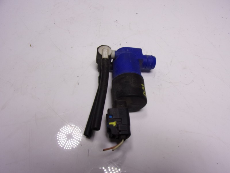 Recambio de bomba limpia para renault captur 0.9 tce referencia OEM IAM 8200316568 681155 