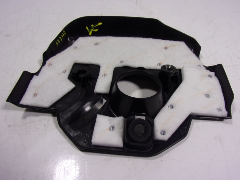 Recambio de tapa motor para toyota hilux (3b/3c/3d) gr sport referencia OEM IAM 126010E030  