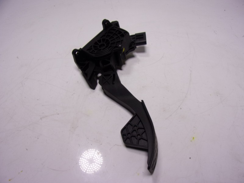 Recambio de potenciometro pedal para seat ibiza (6p1) 1.2 tsi referencia OEM IAM  6C1721503B 