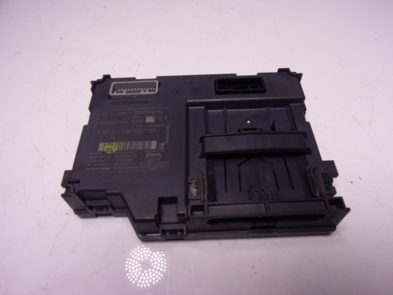 Recambio de modulo electronico para renault captur 0.9 tce referencia OEM IAM 285902598R 285905719R 