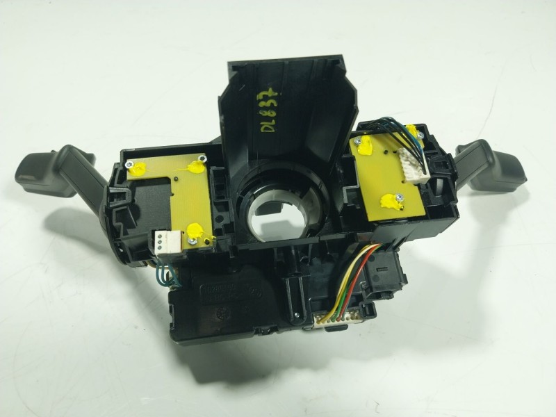 Recambio de mando intermitentes para skoda octavia lim. (5e3) 2.0 tdi referencia OEM IAM   
