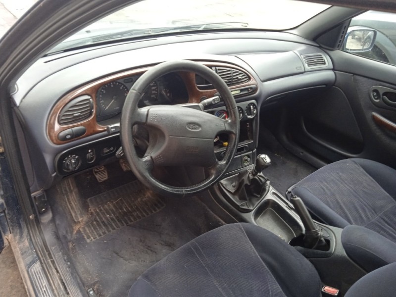 ford mondeo berlina (gd) del año 1998