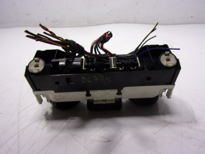 Recambio de mando calefaccion / aire acondicionado para volkswagen polo (6r1) 1.2 12v referencia OEM IAM 6R0820045M 6R0820045M 