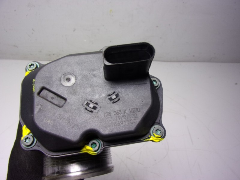 Recambio de caja mariposa para volkswagen t6 transporter 2.0 tdi referencia OEM IAM 04L128063K 04L128063K 