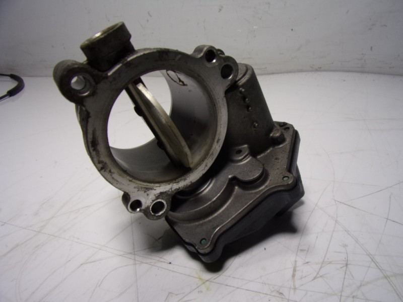 Recambio de caja mariposa para volkswagen t6 transporter 2.0 tdi referencia OEM IAM 04L128063K 04L128063K 