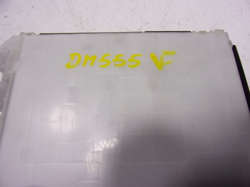 Recambio de caja reles / fusibles para toyota yaris 1.5 vvti hev referencia OEM IAM 82730K0100 892210DA70 