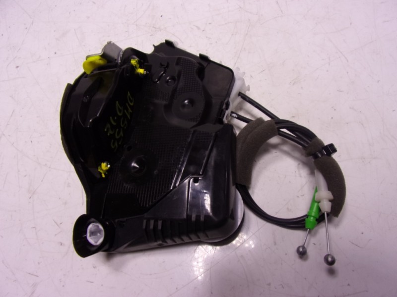 Recambio de cerradura puerta delantera izquierda para toyota yaris 1.5 vvti hev referencia OEM IAM 69040K0040 M7311460M6 