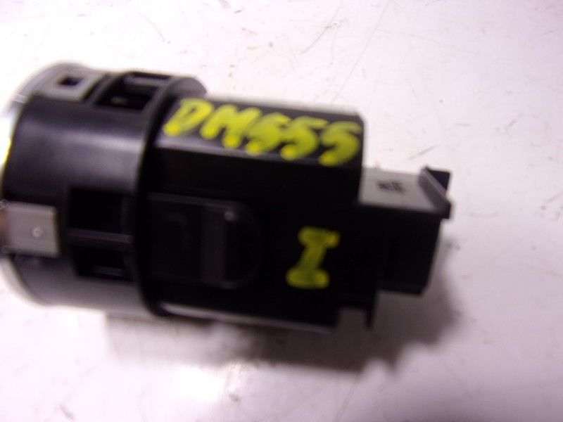 Recambio de modulo electronico para toyota yaris 1.5 vvti hev referencia OEM IAM 8961102170 15F451 