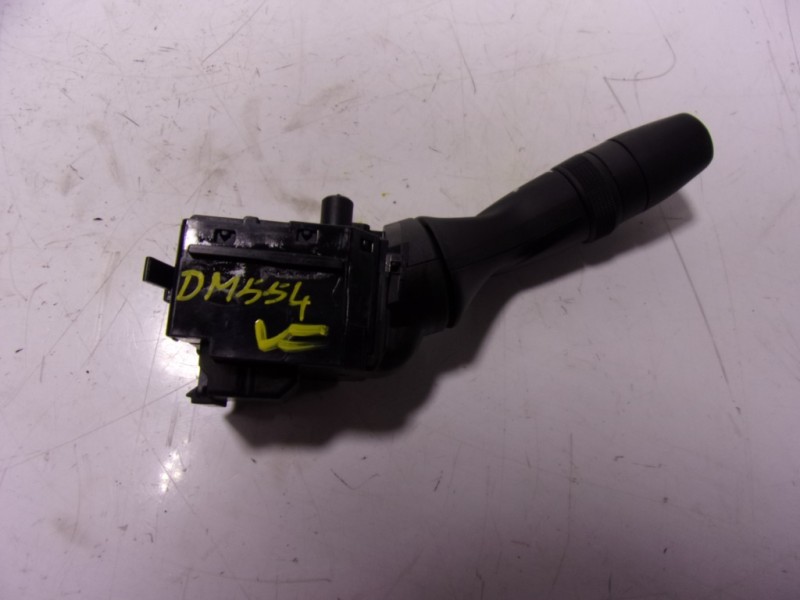 Recambio de mando limpia para toyota yaris 1.5 vvti hev referencia OEM IAM   