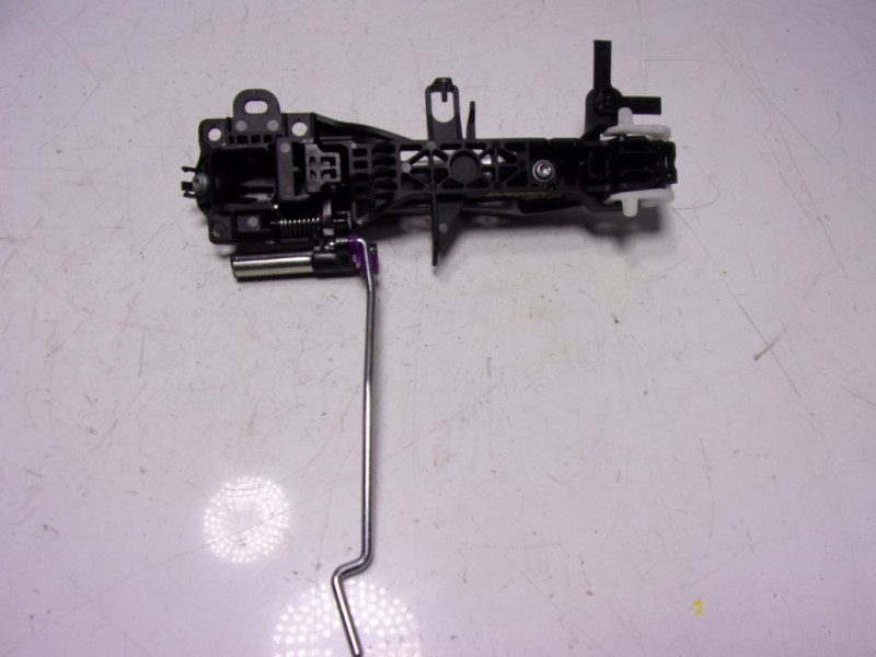 Recambio de maneta exterior delantera derecha para toyota yaris 1.5 vvti hev referencia OEM IAM   