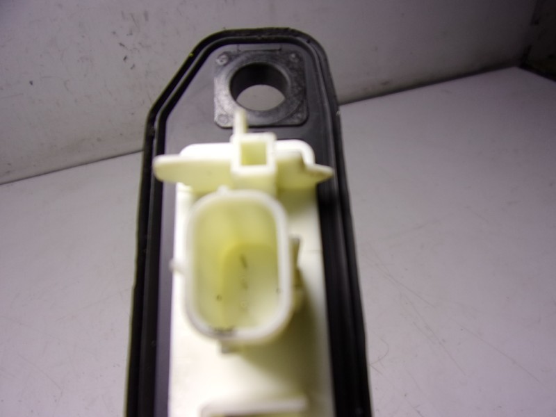 Recambio de maneta porton para toyota yaris 1.5 vvti hev referencia OEM IAM   