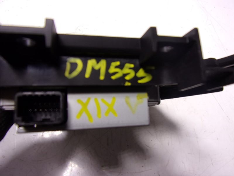 Recambio de modulo electronico para toyota yaris 1.5 vvti hev referencia OEM IAM 861C0K0010 861C0K0010 