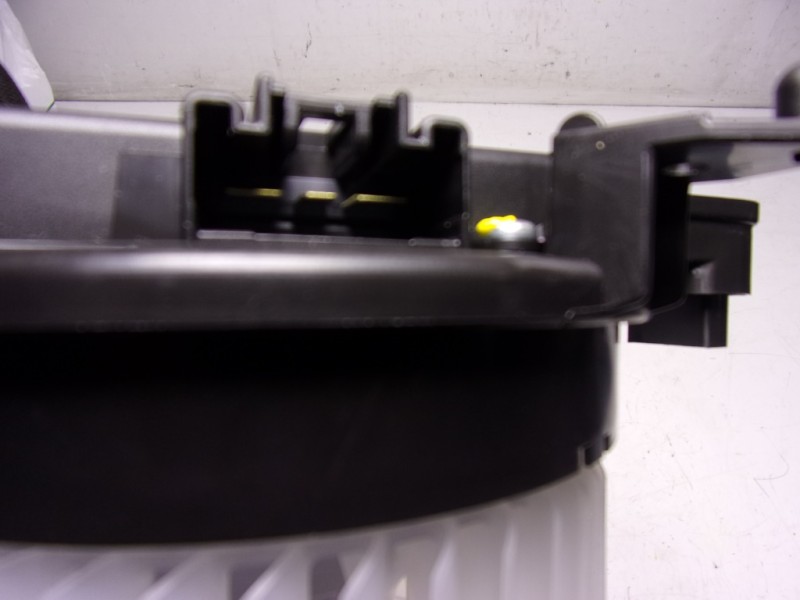 Recambio de motor calefaccion para toyota yaris 1.5 vvti hev referencia OEM IAM  CZ1163608260 