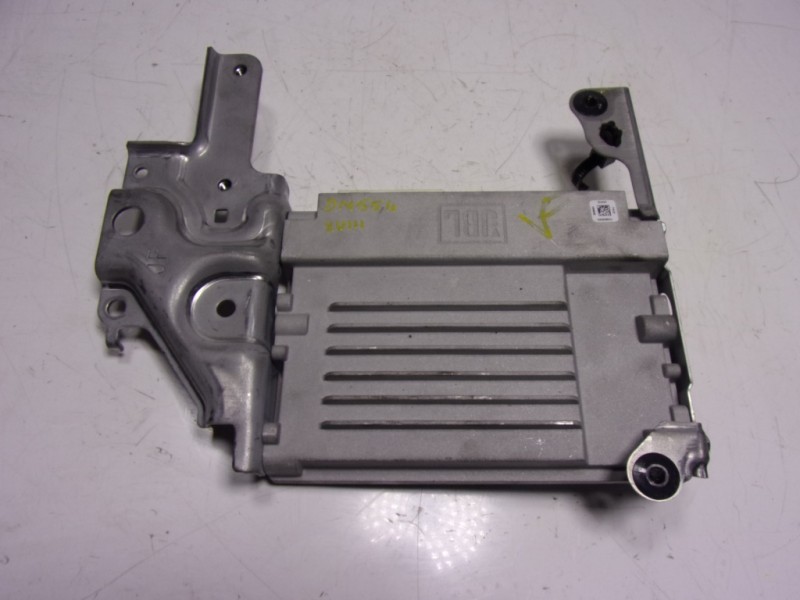 Recambio de modulo electronico para toyota yaris 1.5 vvti hev referencia OEM IAM  86280K0010 