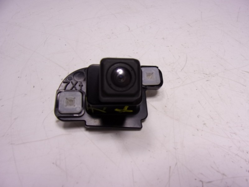 Recambio de modulo electronico para toyota yaris 1.5 vvti hev referencia OEM IAM  8679K0010 