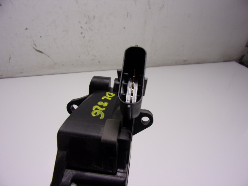 Recambio de potenciometro pedal para seat ibiza (6p1) 1.4 tdi referencia OEM IAM  6C1721503B 