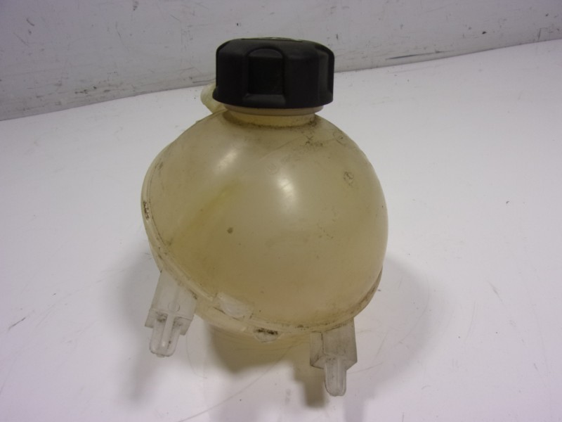 Recambio de deposito expansion para peugeot partner tepee b9 1.6 16v hdi referencia OEM IAM 1323X6 9673334580 