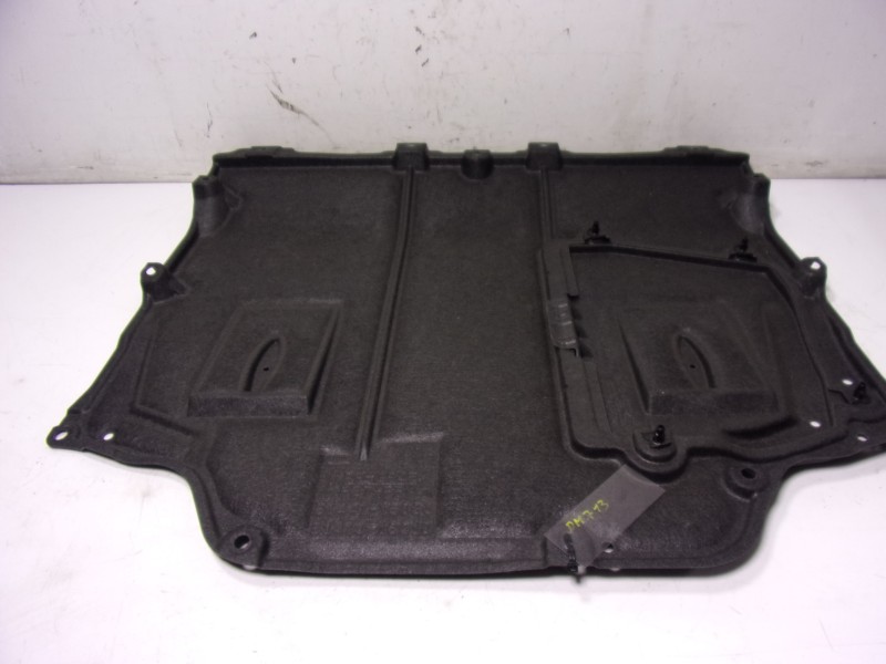 Recambio de cubrecarter para toyota corolla cross hybrid 1.8 referencia OEM IAM 5142016020 5144116080 