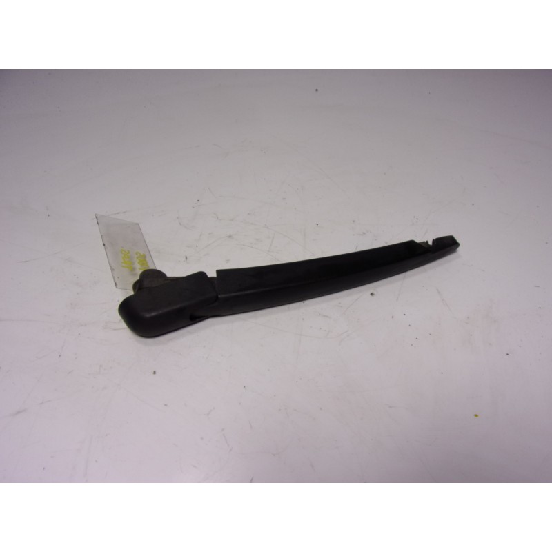 Recambio de brazo limpia trasero para ford c-max 1.6 tdci cat referencia OEM IAM 1793799  