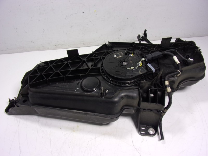 Recambio de deposito aditivo para seat leon (kl1) 2.0 tdi referencia OEM IAM  5Q0131969E 