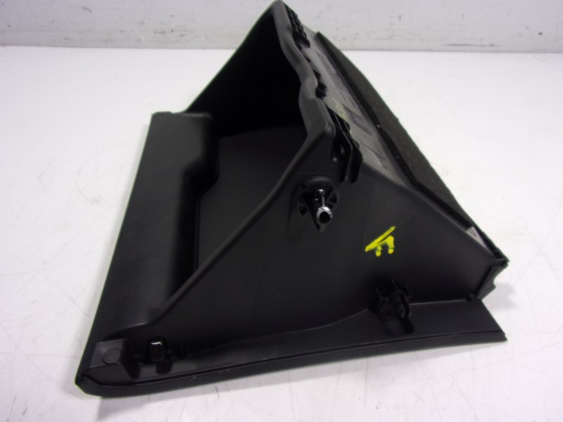 Recambio de guantera para toyota hilux (3b/3c/3d) gr sport referencia OEM IAM 55550KK070C0 55550KK060 