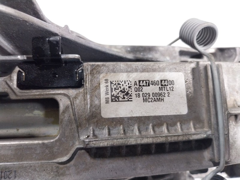 Recambio de columna direccion para mercedes-benz vito kasten 2.1 cdi cat referencia OEM IAM   