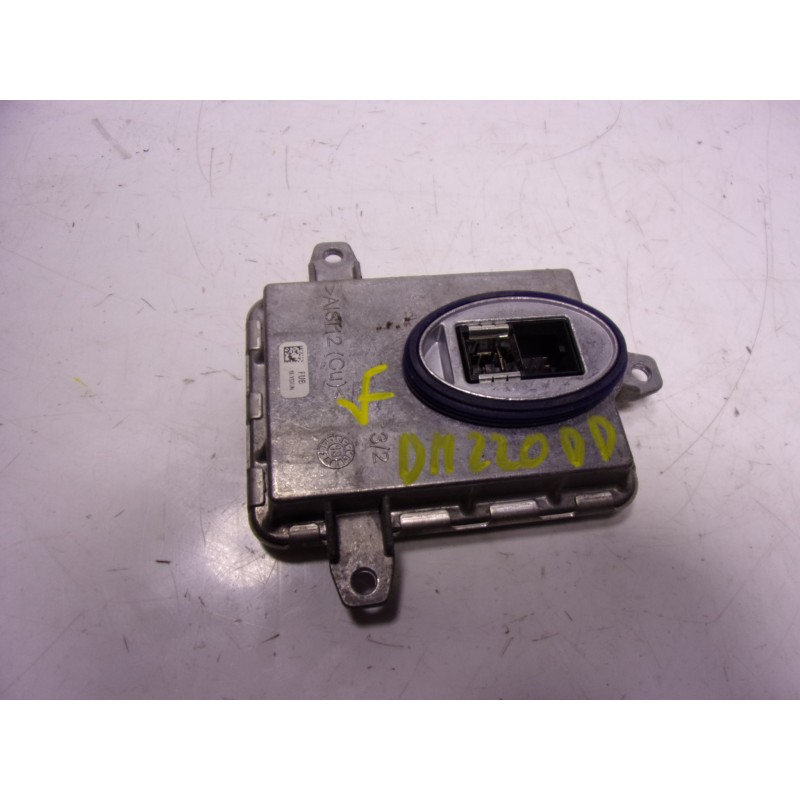 Recambio de centralita faros xenon para bmw serie 3 lim. (f30) 2.0 16v diesel referencia OEM IAM  130732931700 